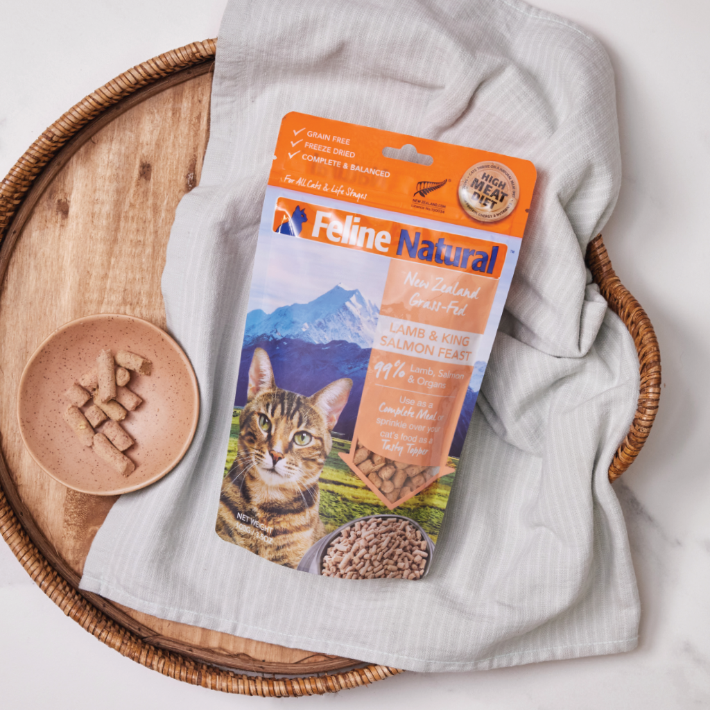 Feline Lamb & King Salmon Feast Freeze-Dried Cat Food