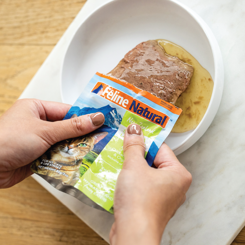 Feline Chicken & Lamb Feast Pouch Cat Food