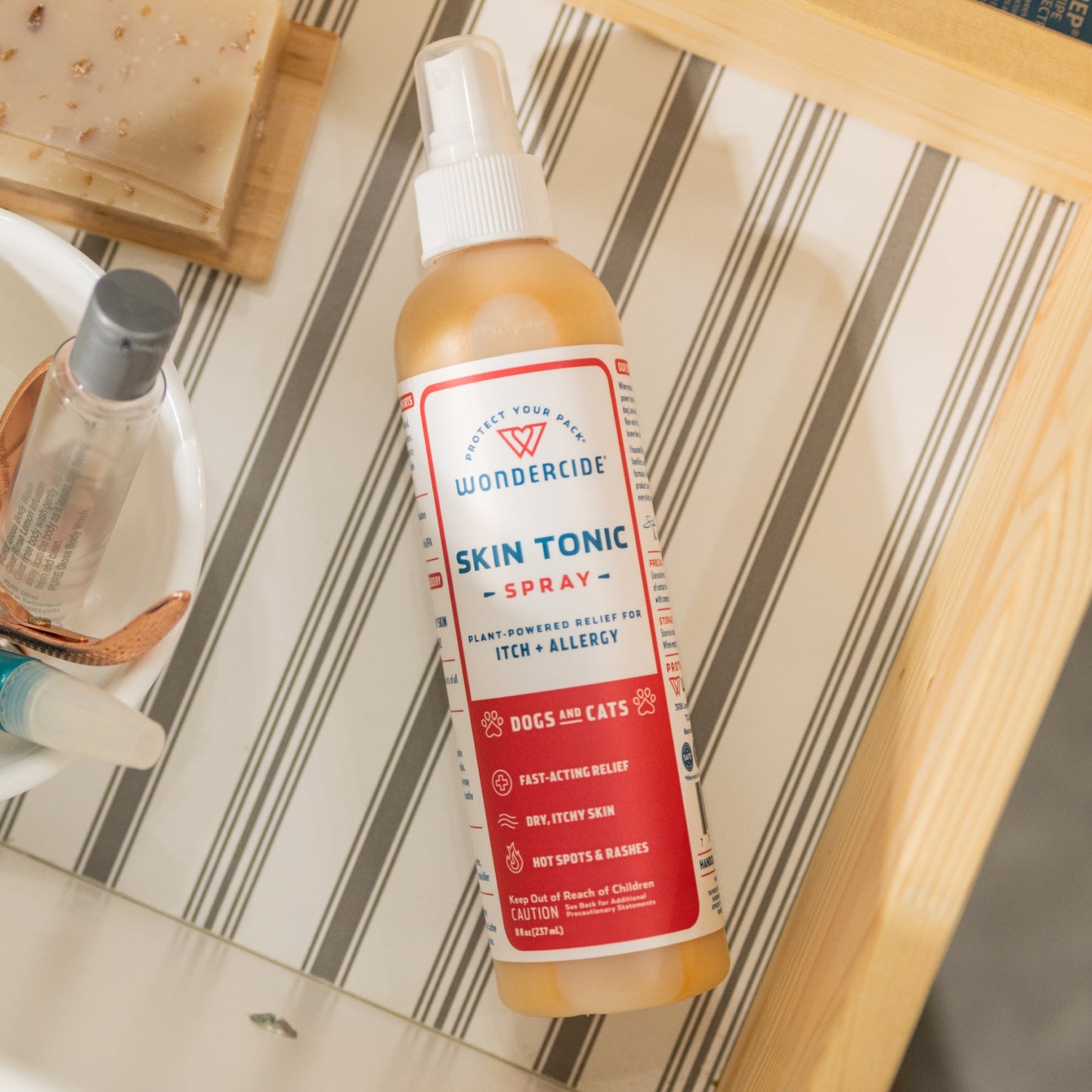 Wondercide Skin Tonic Itch Spray for Dogs + Cats with Natural Essential Oils