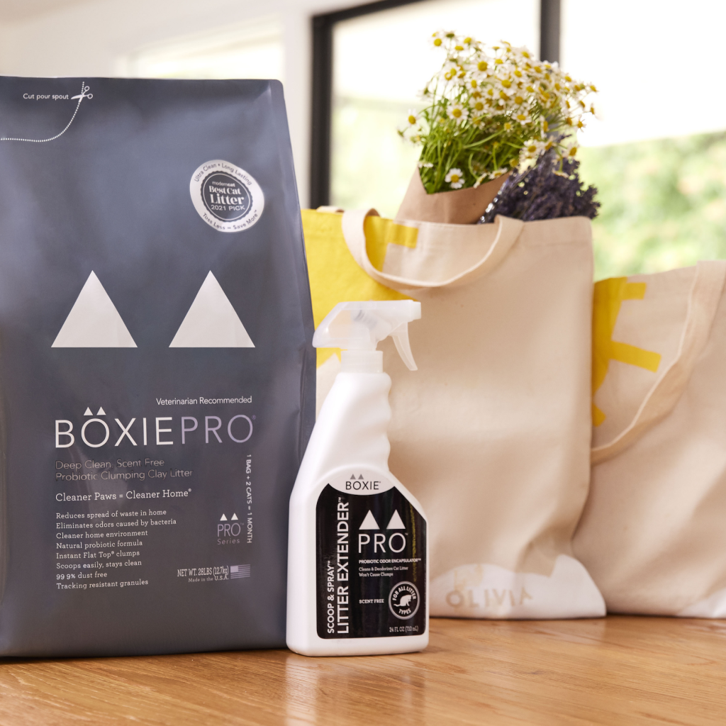 Scoop & Spray Litter Extender